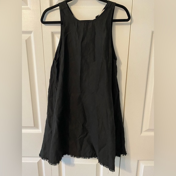 Aritzia Wilfred Trompette Dress - Picture 2 of 4